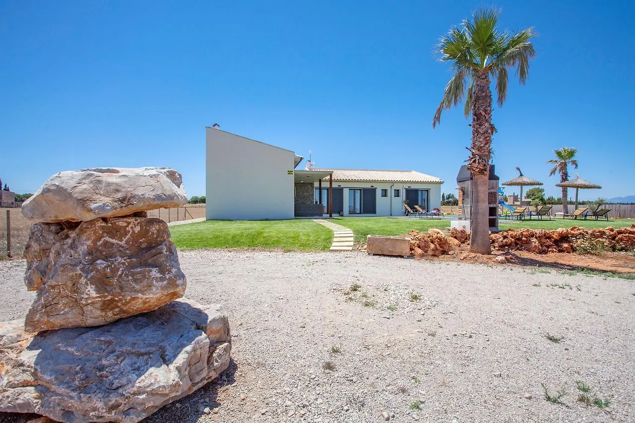 Villa Tramuntana Muro 0*,